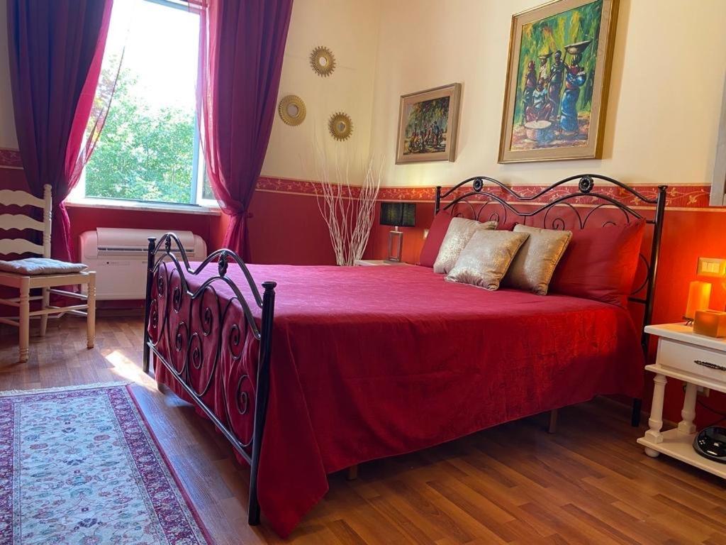 Domus Annia Guest House, The Amazing Colosseum Rome Exterior photo